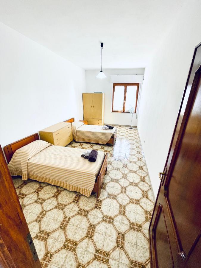 Sa Domu Zara - Ampia Casa Con Terrazzo Villa Pula Exterior photo